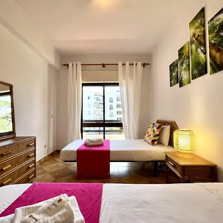 Palm Tree With Pool By Homing Apartament Vilamoura