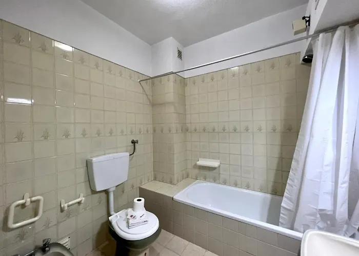 Apartament Palm Tree With Pool By Homing