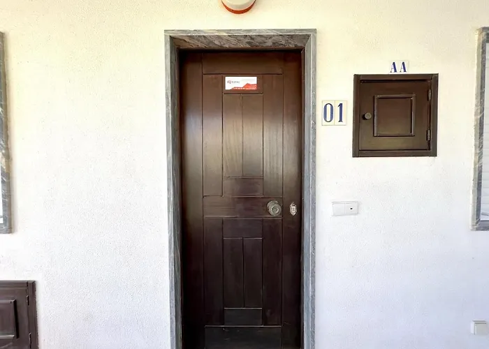 Palm Tree With Pool By Homing * Vilamoura